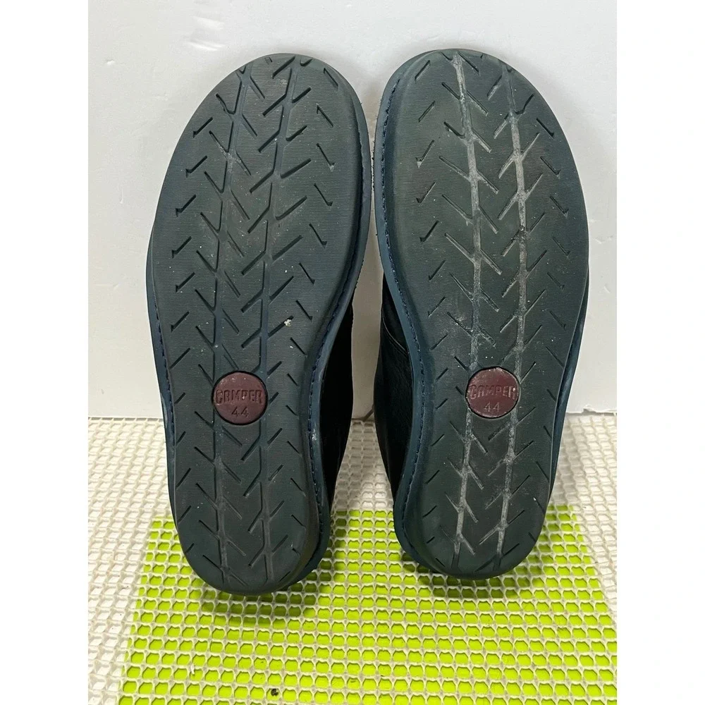 Camper Black Leather Lace-Up Sneakers with Gray Laces